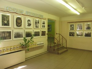 фотовыставка "Семейные фотохроникик Великой Отечественной войны" в школе №6 г.Реутова