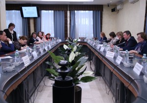 Члены ОП РФ и эксперты обсудили сертификаты для нянь и будущее дошкольного образования