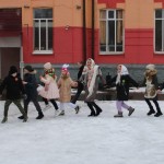Волонтеры-радимичи организовали проводы зимы с играми и хороводами в клинцовской школе №2